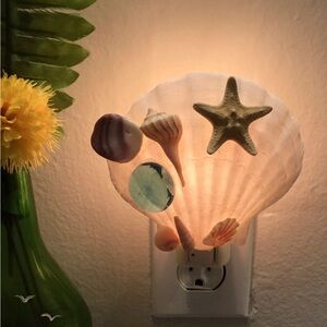 Seashell Nightlight Coastal Collection Beach Theme Sea-life Cottage lights